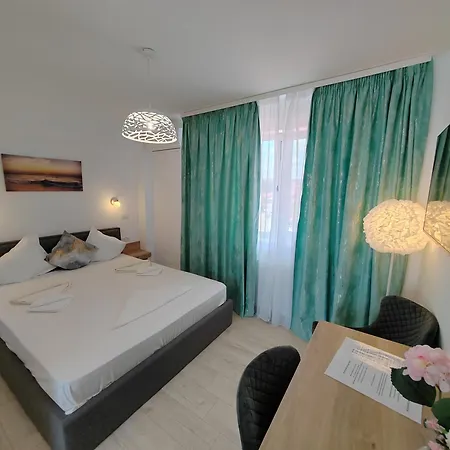 Casa Beyaz 3* Mangalia