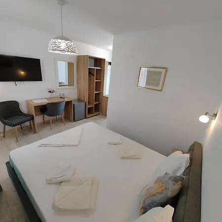 Guest house Casa Beyaz 3*